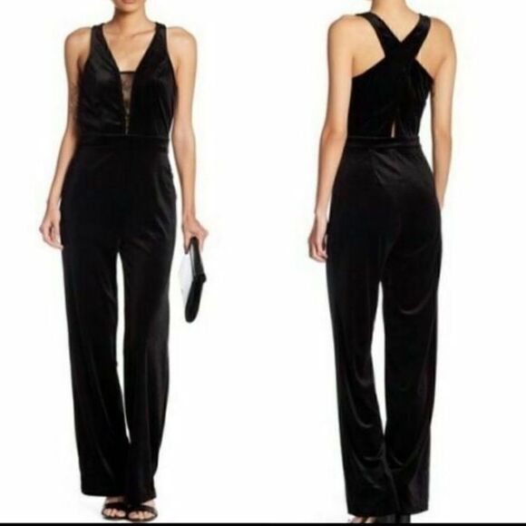 Romeo+Juliet Black Velvet Jumpsuit L - Picture 1 of 10